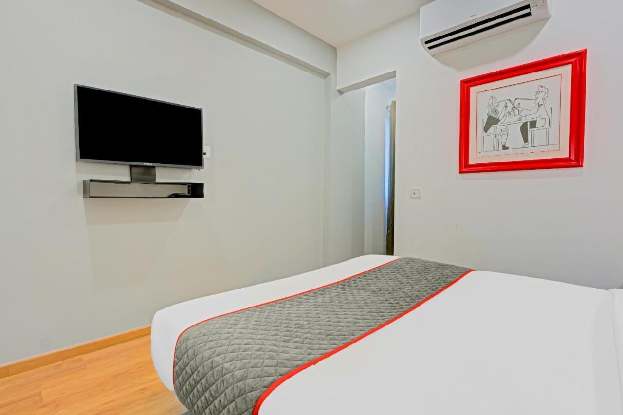 ホテルOyo Townhouse 74871 Thoraipakkam チェンナイ エクステリア 写真